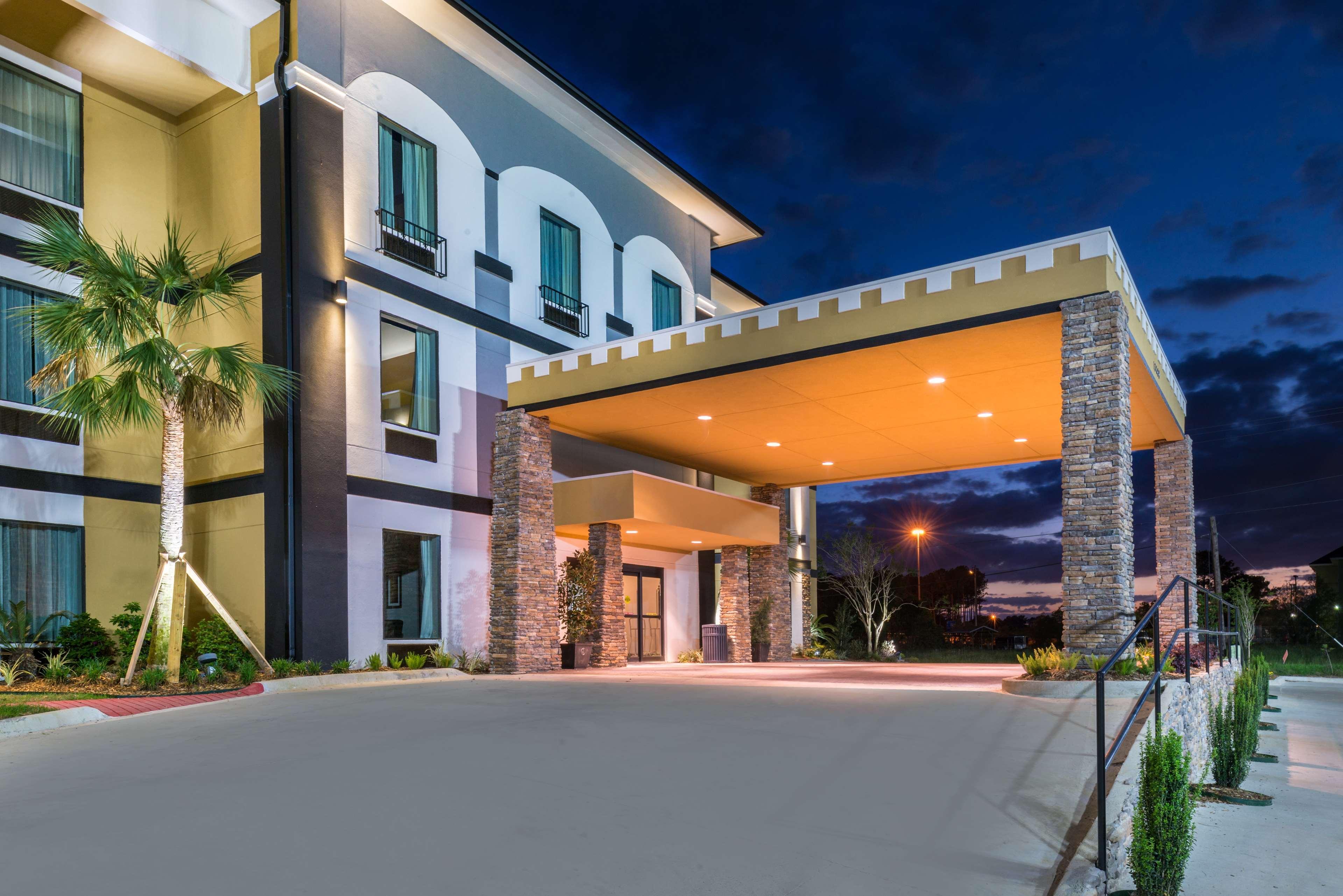 Best Western Plus Regency Park Walker Exteriér fotografie