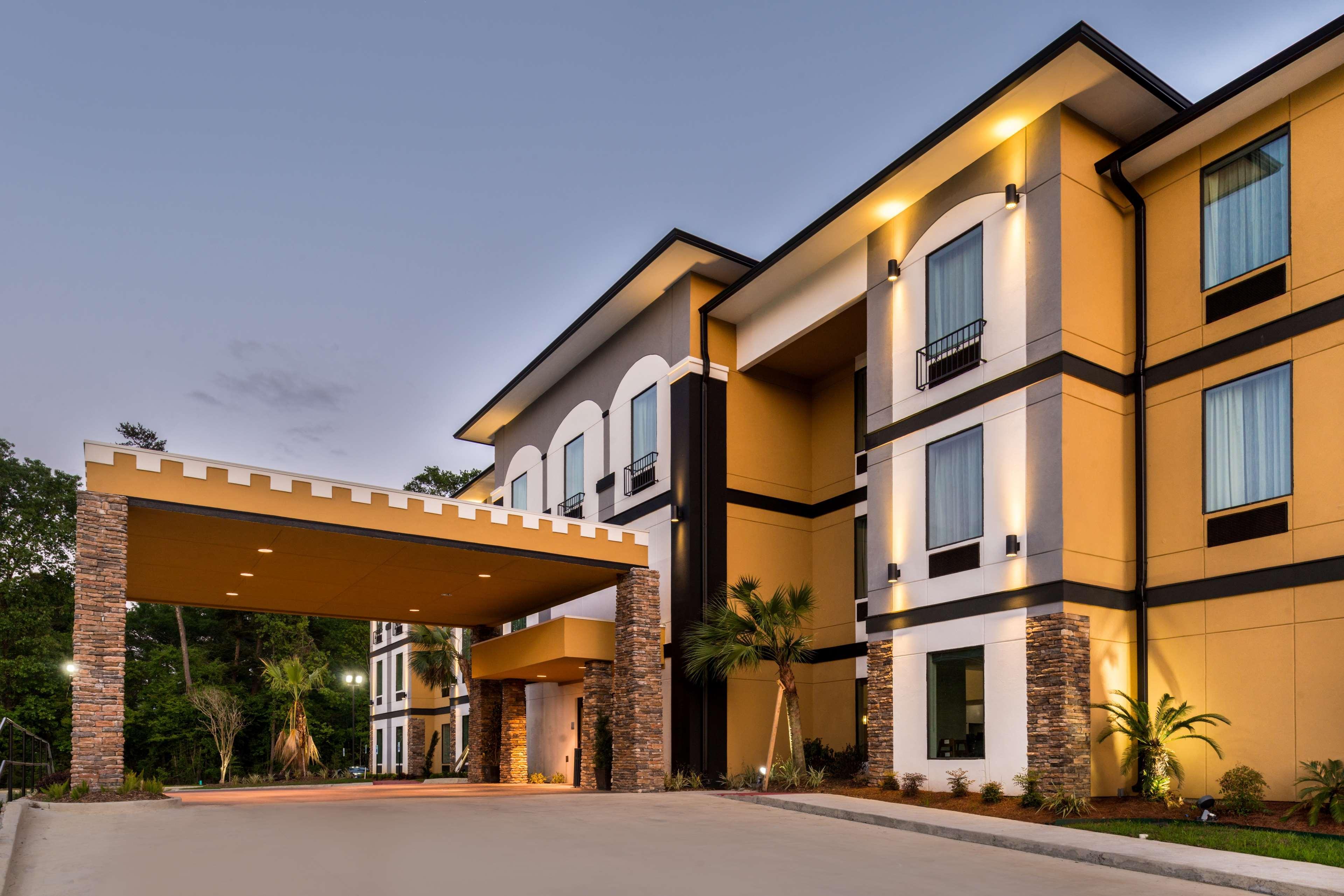 Best Western Plus Regency Park Walker Exteriér fotografie
